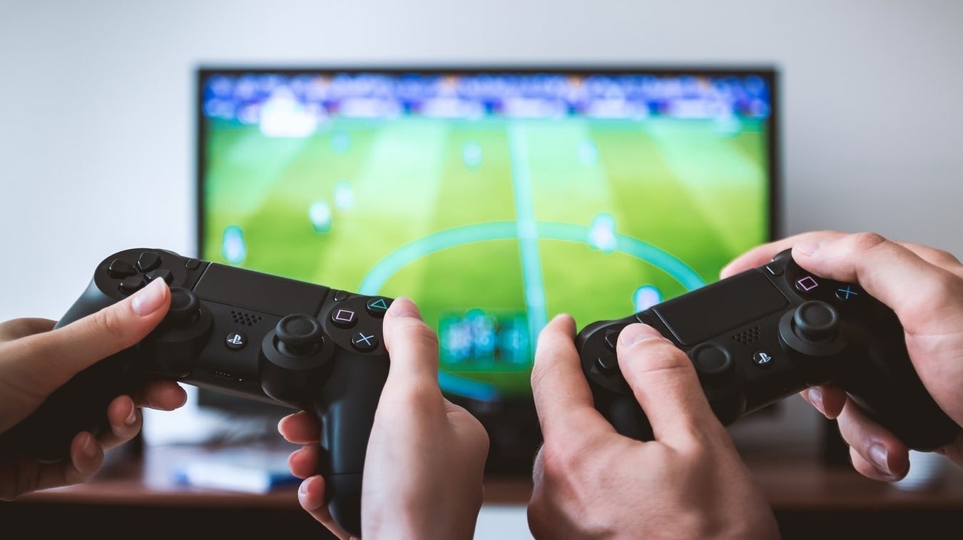 Video game price drop causes UK inflation to decrease