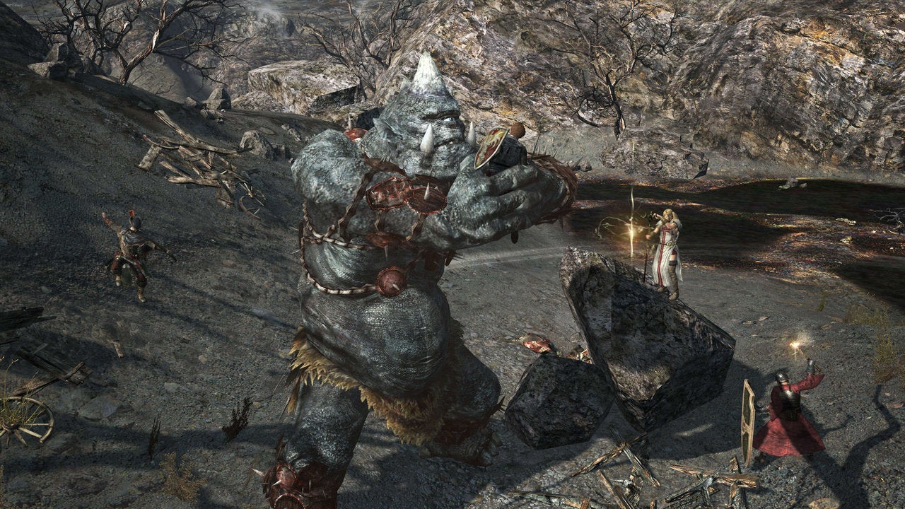 Dragon's Dogma Online screens show the game's different monsters and races