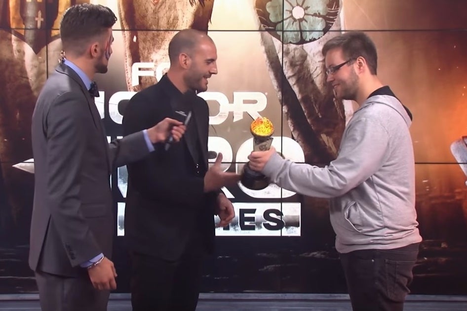 For Honor player exploits his way to tournament victory