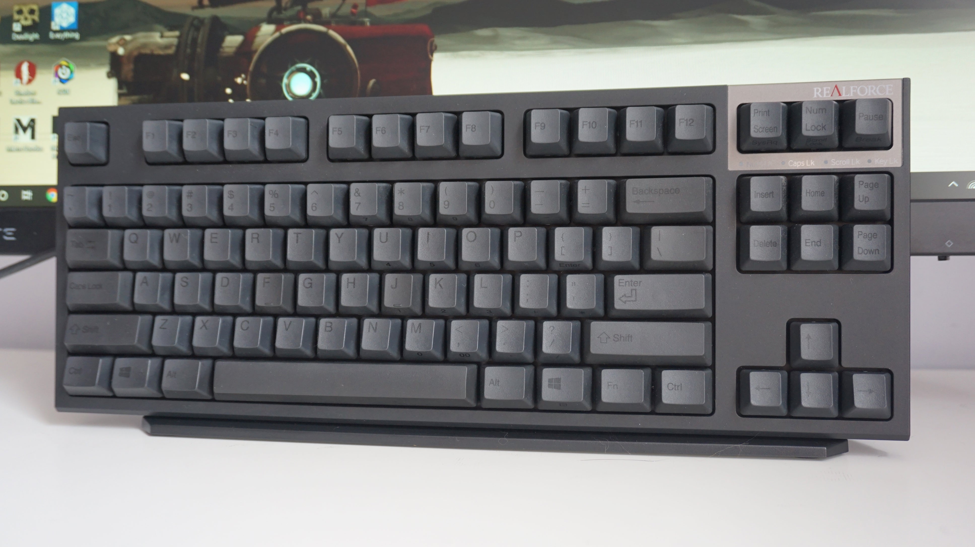 Fujitsu Realforce R2 review: Capacitive gaming keyboards have arrived