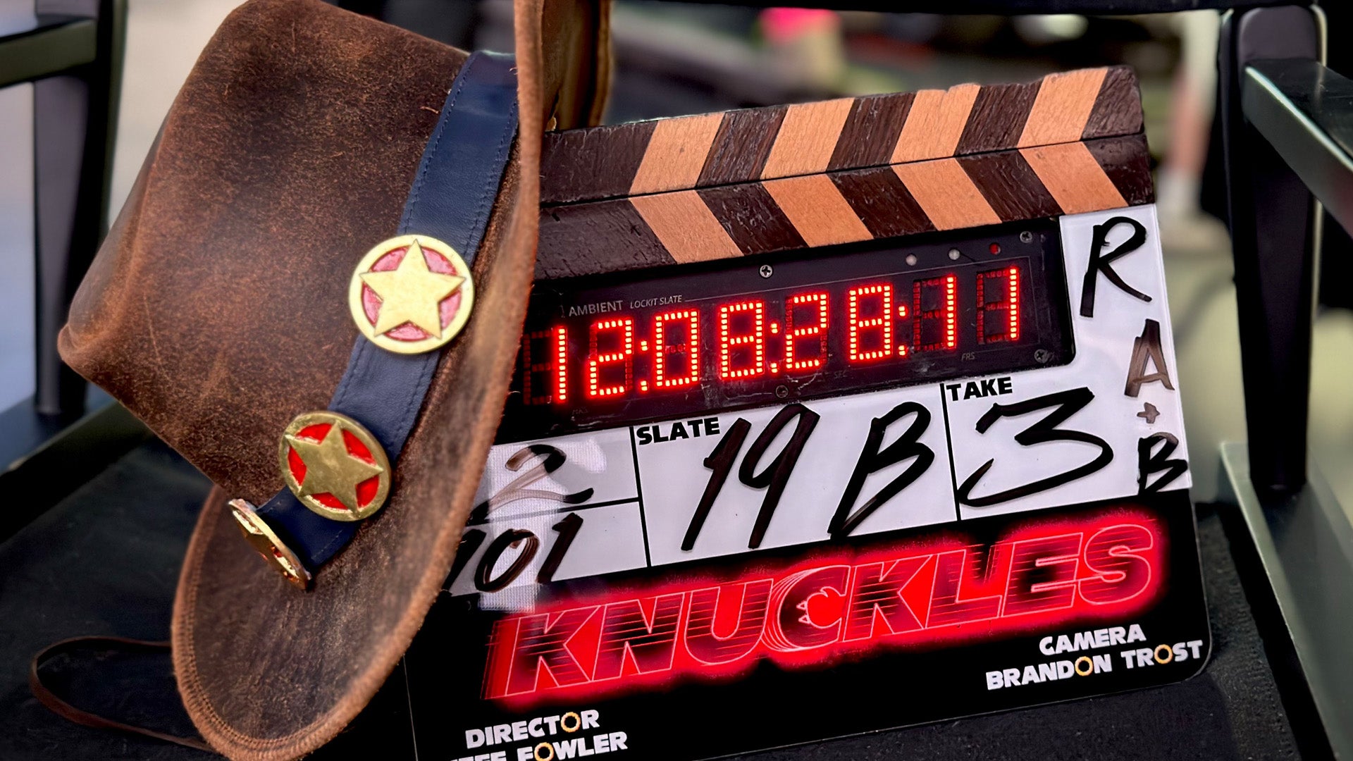 Knuckles spin-off finds its cast and a cowboy hat for the echidna