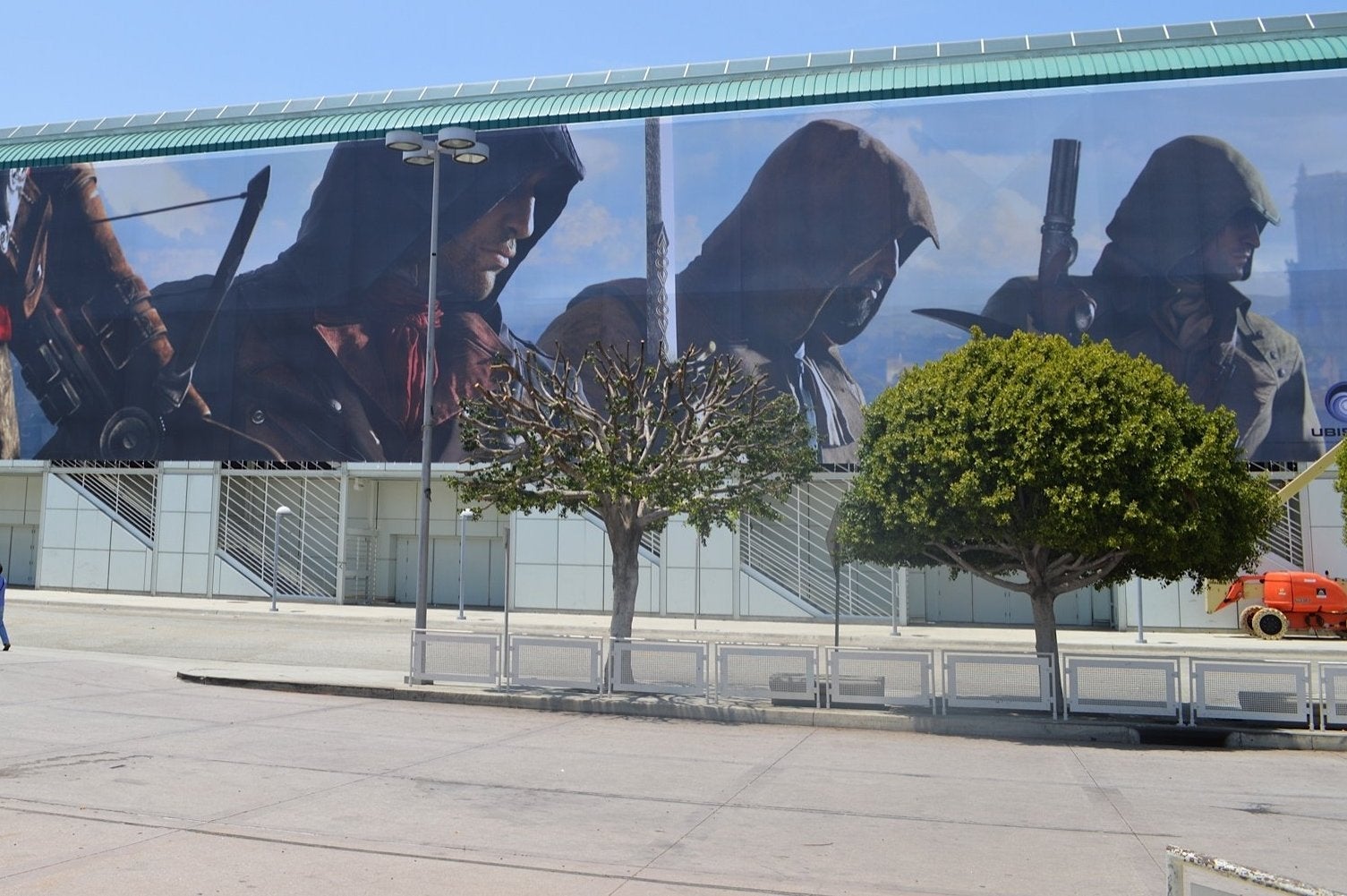 Looks like Assassin's Creed: Unity has four-player co-op