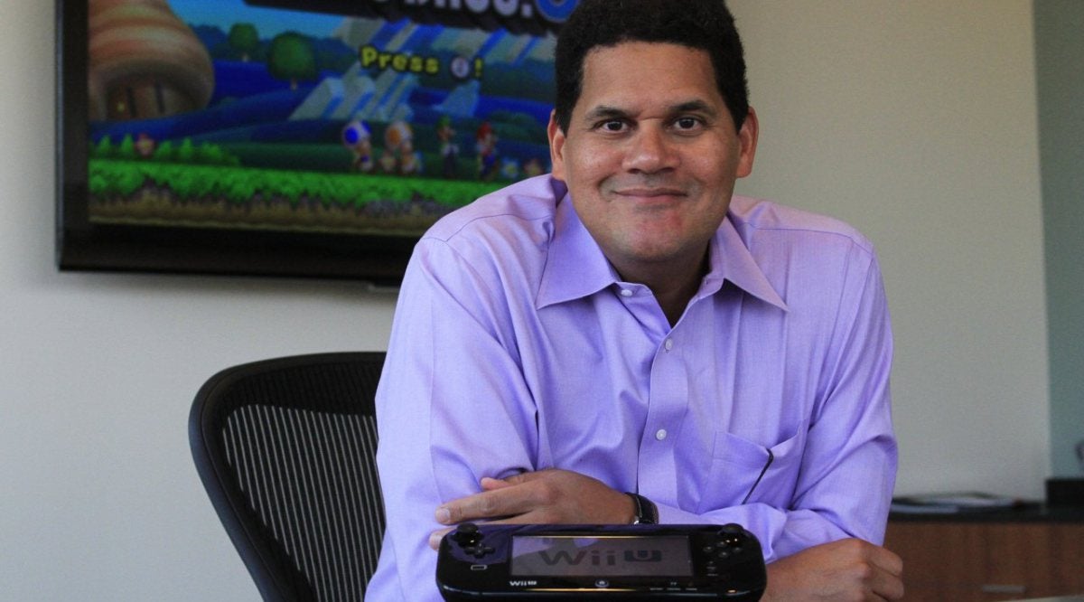 Nintendo boss Reggie Fils-Aime accepts the Ice Bucket Challenge