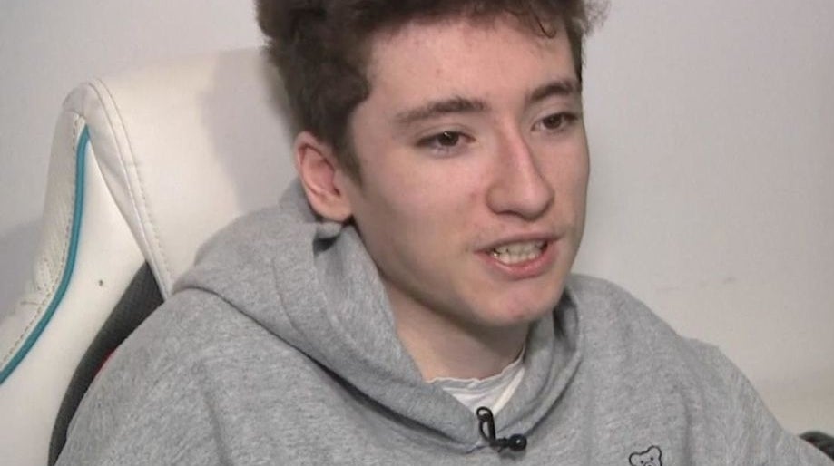 UK teen having seizure helped by US gaming pal across Atlantic