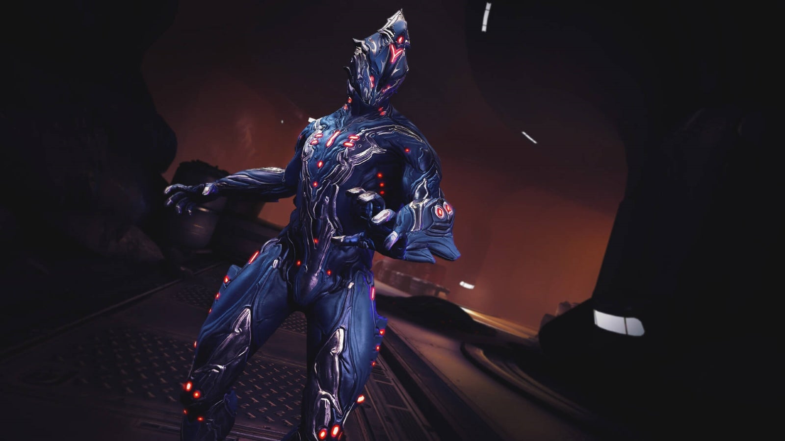 Warframe puts powerful anniversary gear up for grabs today