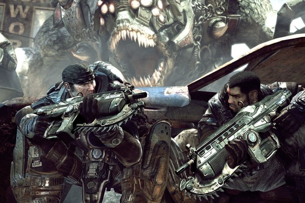 Watch: Aoife swats some Locusts for the first time in Gears of War