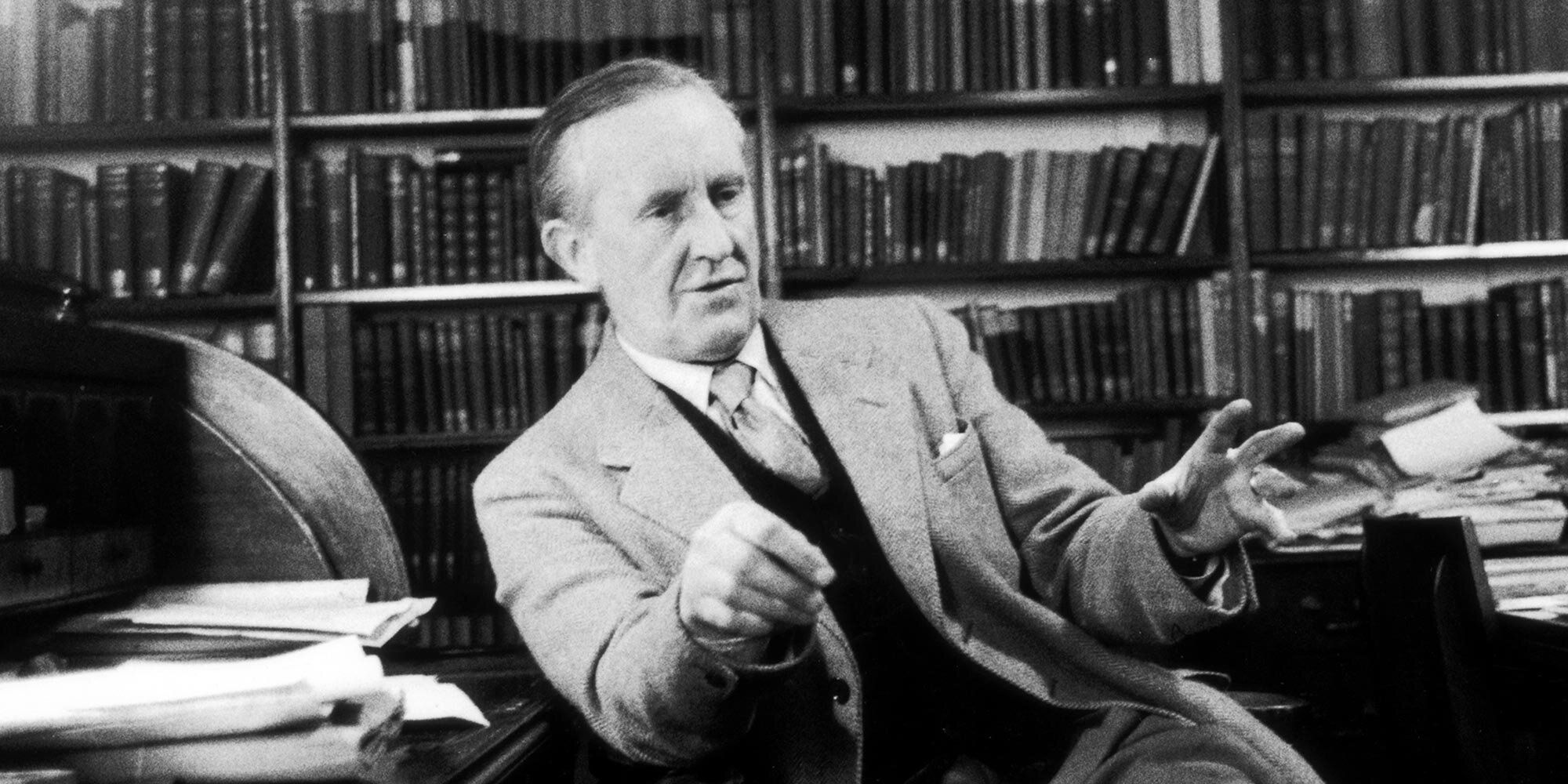 Tolkien Fans Gather In Popular MMO To Celebrate Author’s Birthday