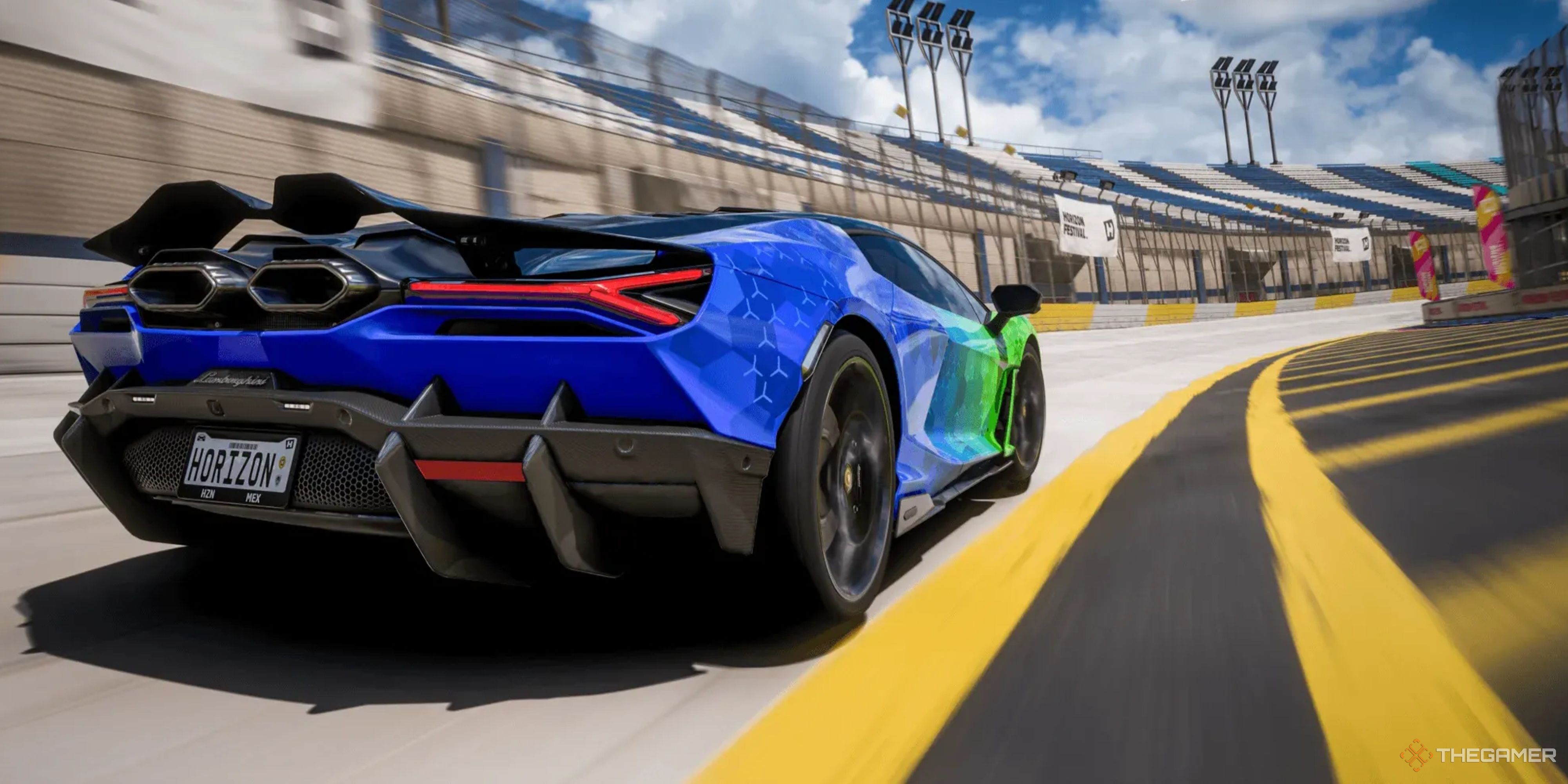 Forza Horizon 5 Gets A Free Livery That's Equal Parts Xbox Green And PlayStation Blue