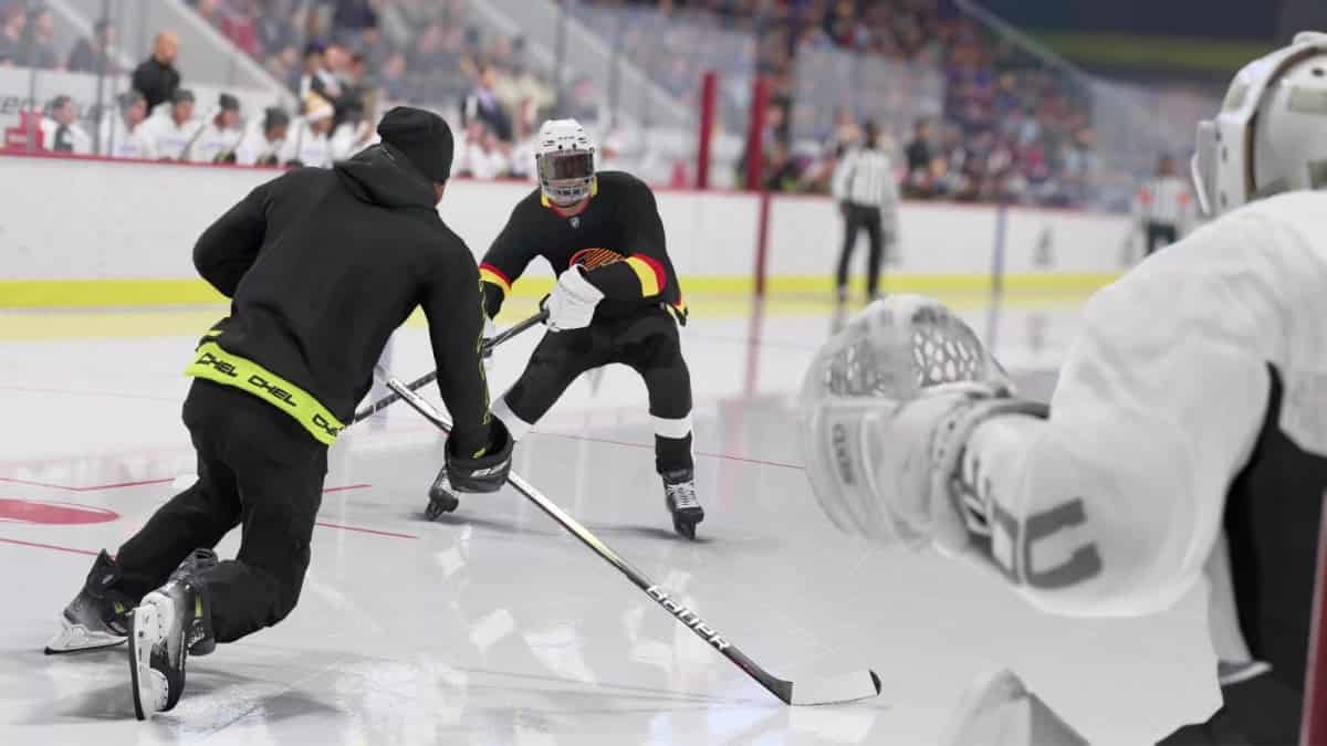 NHL 24 Update 1.1.1 patch notes - Hybrid controls get much needed overhaul