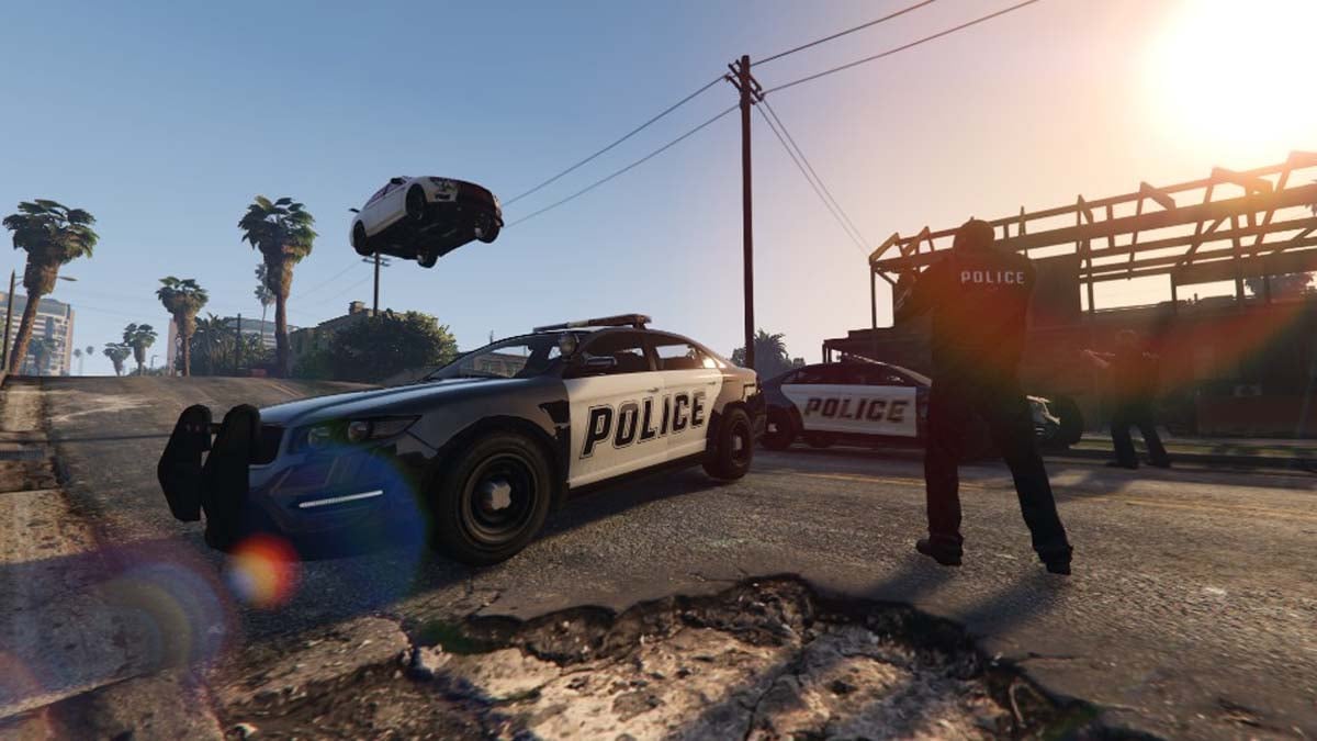 GTA 5 Online: How to Become a Cop