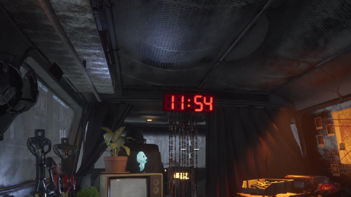 What Happens at Midnight in Midnight Ghost Hunt?