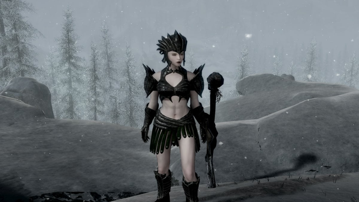 How to Get Dark Seducer Armor in Skyrim (& Mod It)