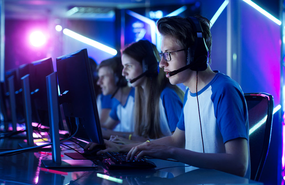 Why Are Professional eSports Players Retiring Early?