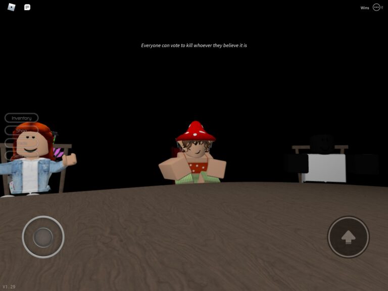 How to Throw a Knife in Roblox Breaking Point