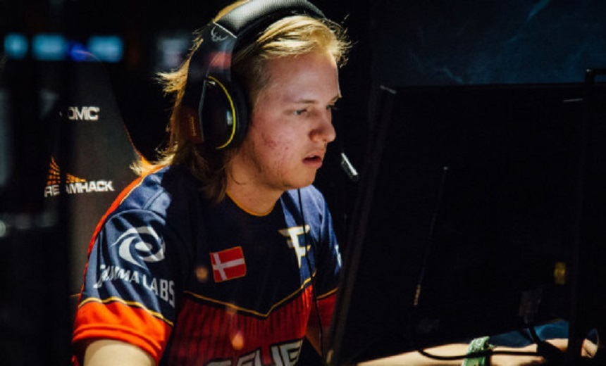 FaZe to part ways with aizy