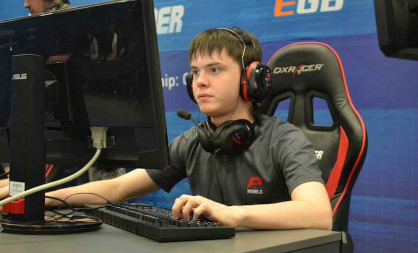 FlipSid3 swaps Shara for electronic