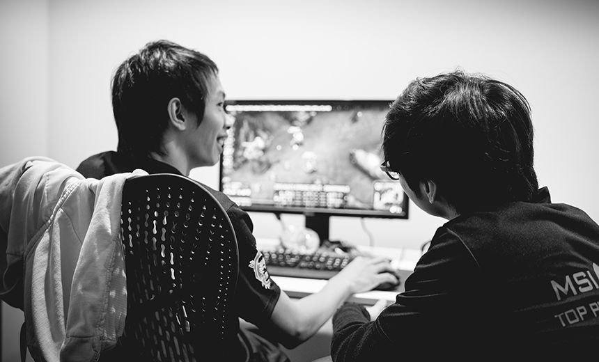 Player spotlight and interview: Flaresz