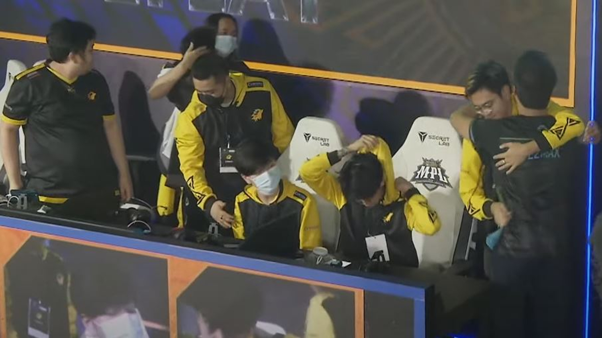 Emotional scenes as Omega eliminate Onic from MPL PH S9