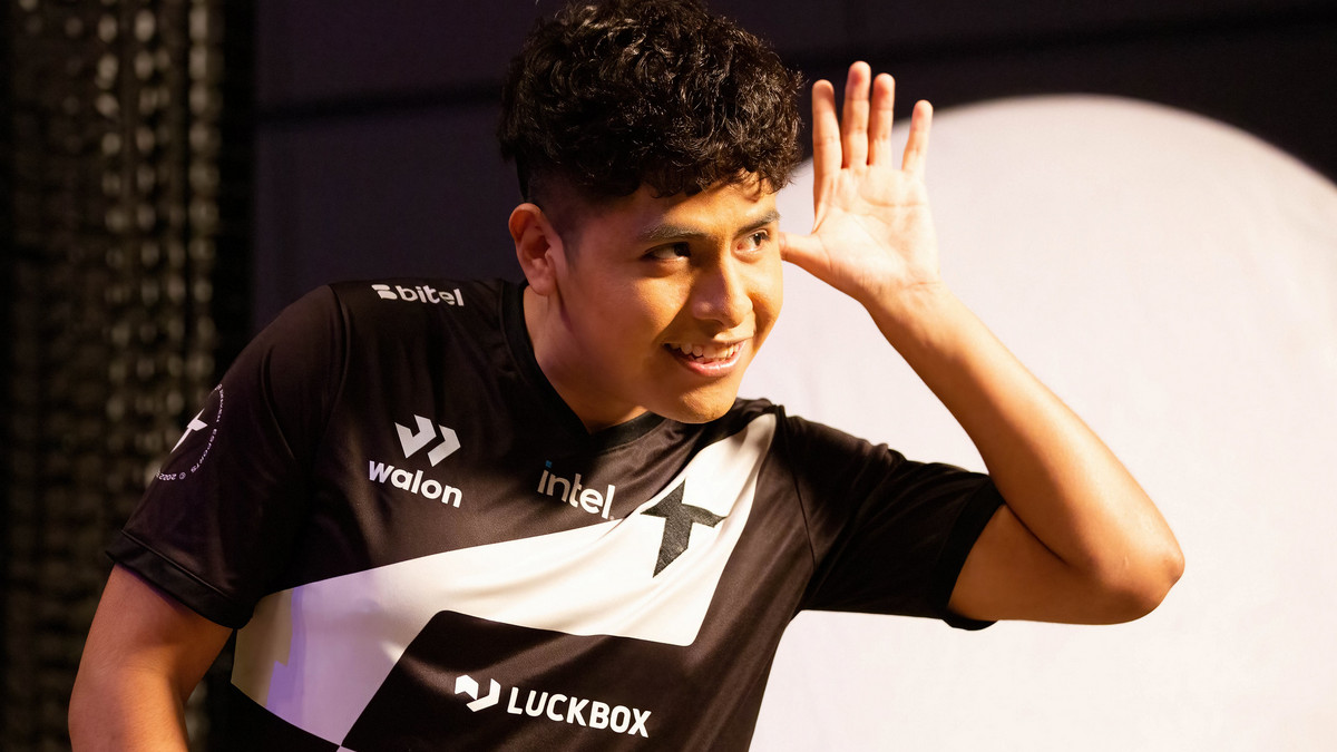 Thunder Awaken land historical upset to put SA Dota in the top 6 at TI11