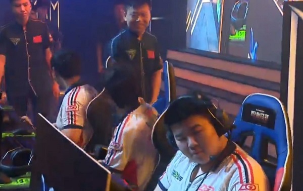LPL Week 4 ends with only one king