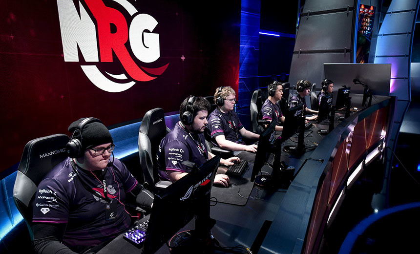 Seagull steps down from NRG starting roster, replaced by Mendokusaii