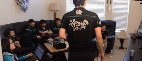 DK, Vici Gaming stand atop of The Summit day 1