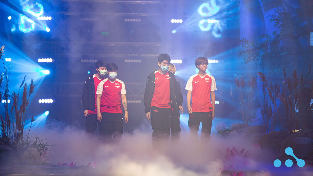 T1 and PSG.LGD advance to top six at AniMajor to secure tickets to The International 10