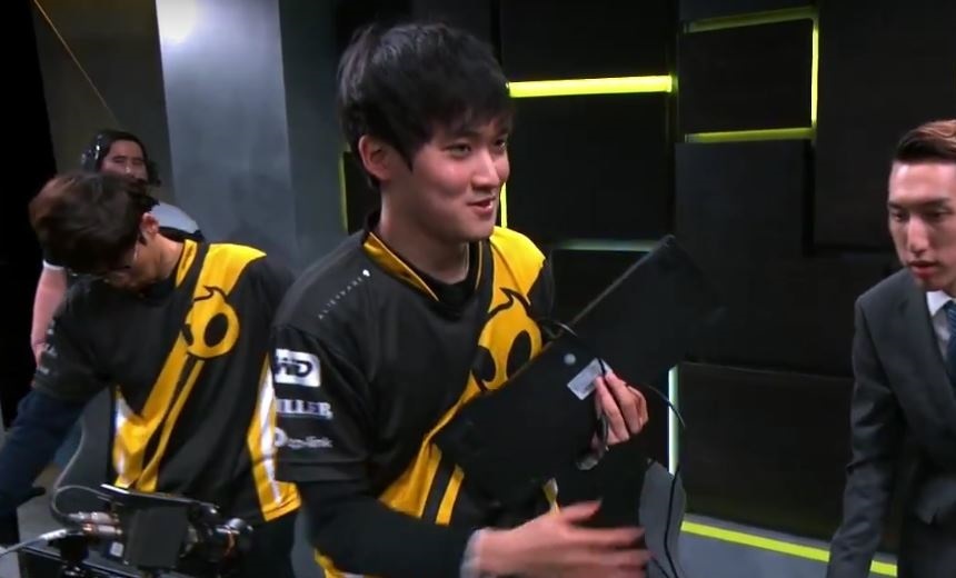 CLG stay strong to take down IMT; NV pick up a much-needed win against FOX