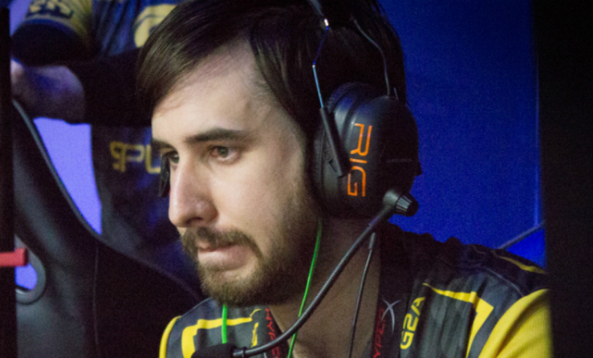 "abE" and "Professor_Chaos" depart from Splyce