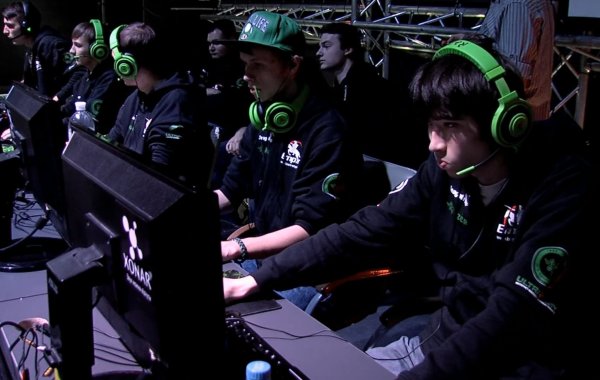 Empire smash RoX.KIS for a re-match against Na`Vi in SLTV VII