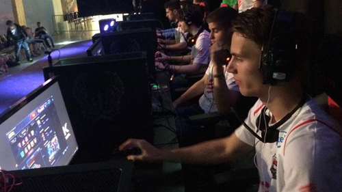 Alternate ATTAX alters their roster