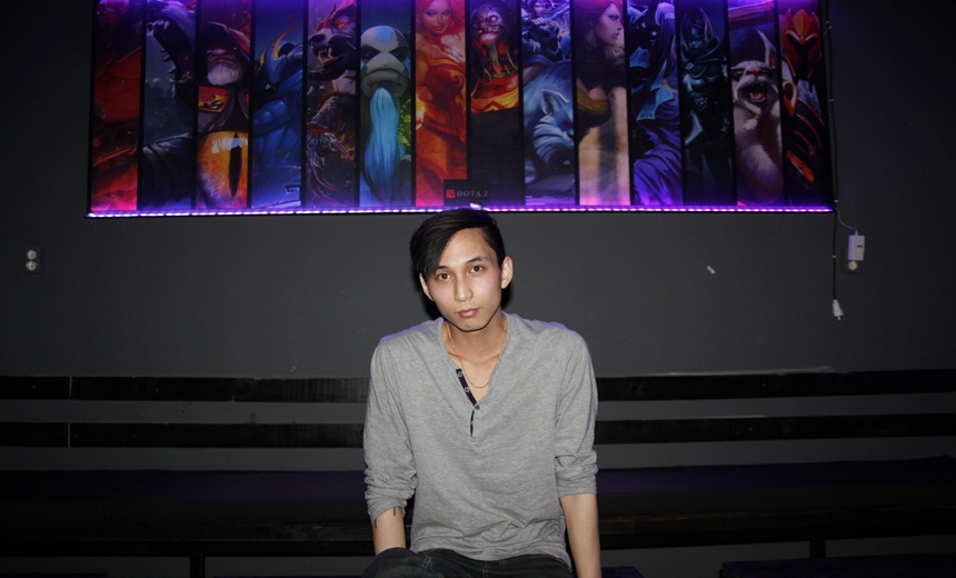 Fans in dismay as SingSing retires from professional Dota