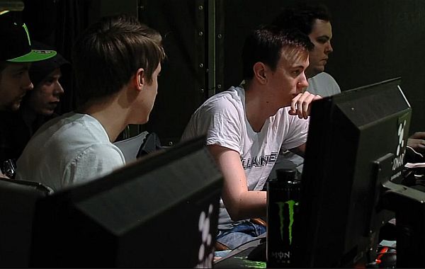 Alliance rout Na'Vi to claim SLTV VII Grand Final spot