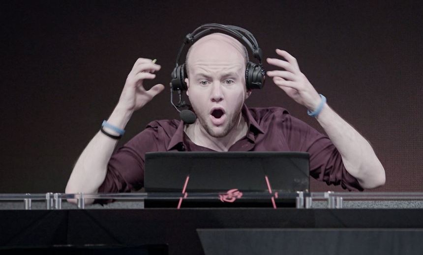 Shane and Brax sign on with MoonduckTV