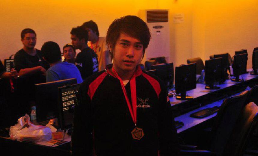 JessieVash comes back to Mineski