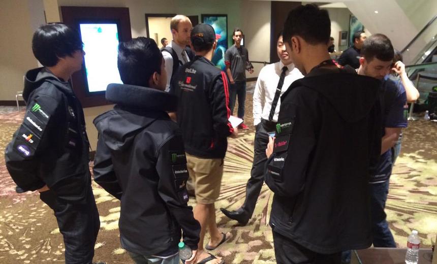 Evil Geniuses untouchable versus Vici Gaming