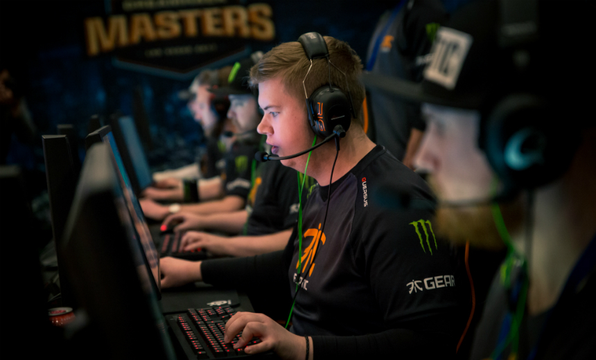 Fnatic secure LAN finals spot at StarLadder StarSeries i-League Season 3