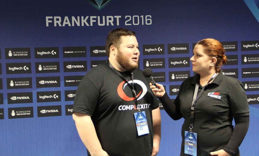 coL.Beef: "It's very hard to add another person to the family"