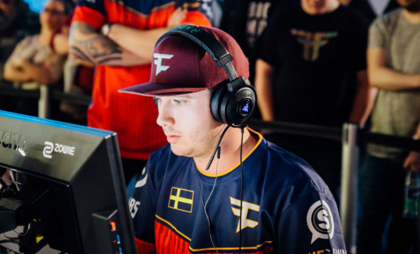Maikelele announces departure from FaZe