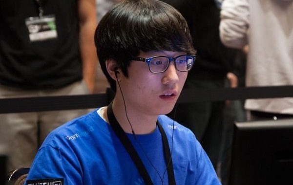 Taeja dethrones Snute at HSC final