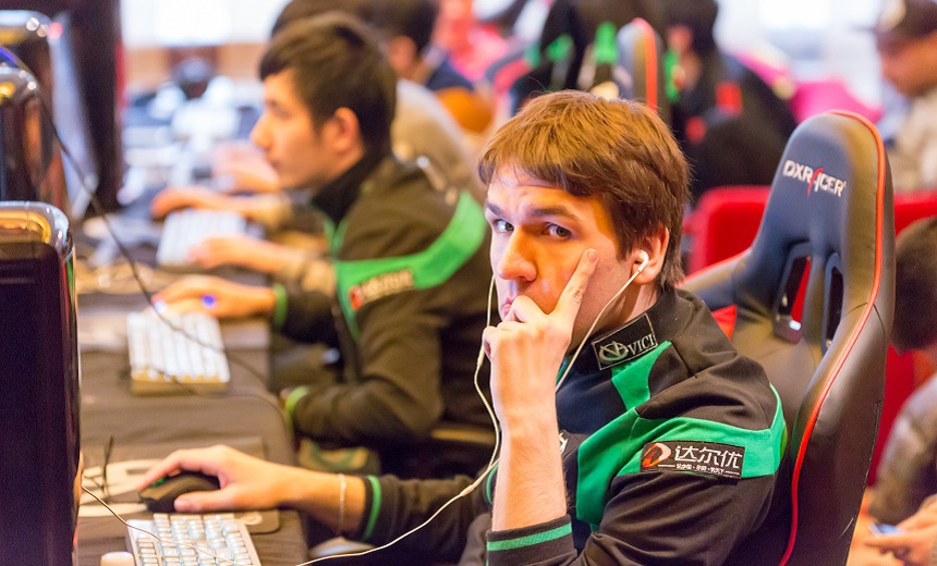 Team Faceless book their tickets to The Summit 6