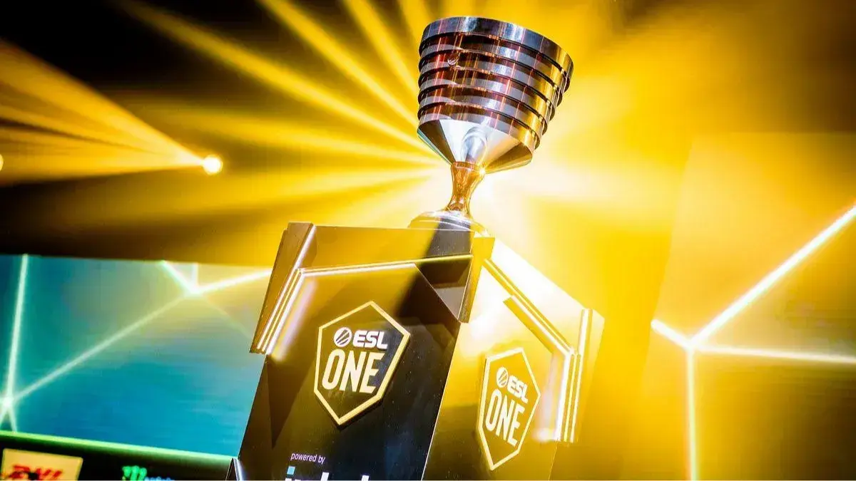 A history of ESL tournaments and major Dota 2 patches