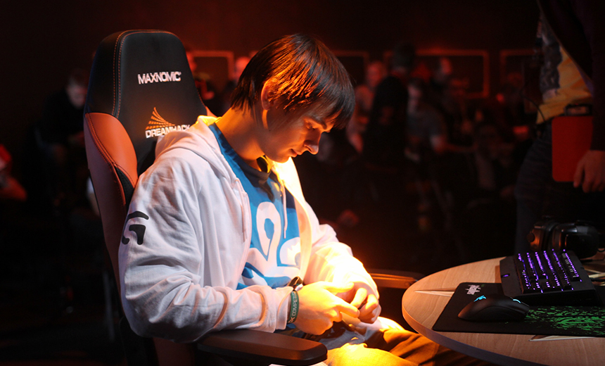 Max out of EU vs CN tournament, Kolento steps in