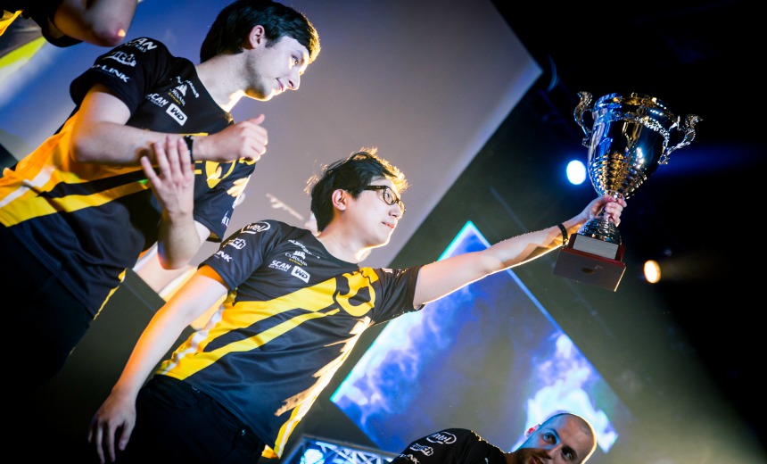 mYinsanity & Dignitas receive direct invite to gamescom