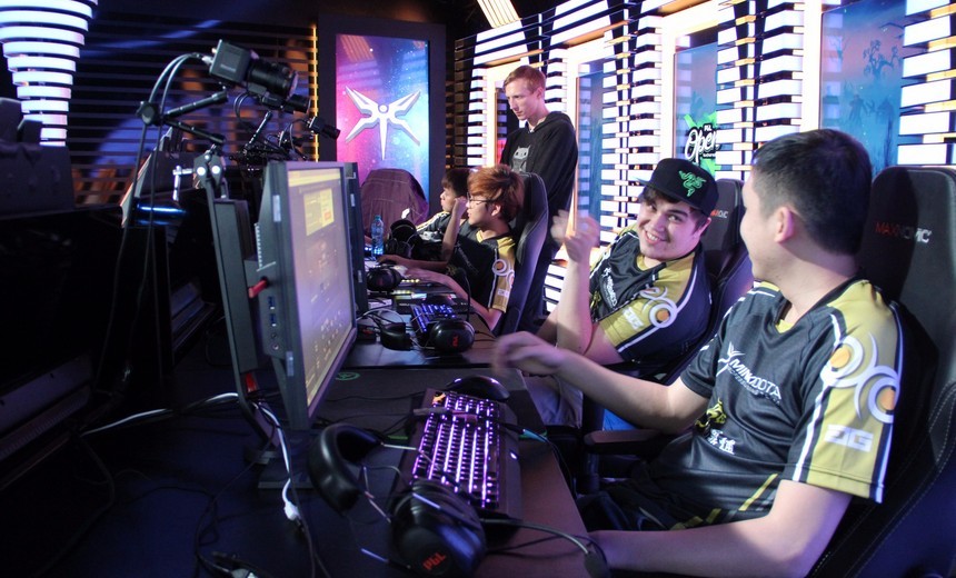 Two more teams invited to ESL One Genting 2018