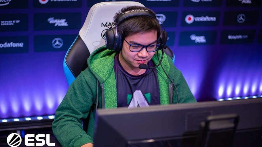 Micke shifts to sub role in Alliance