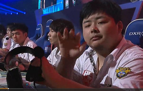 LPL W4D1: The Rise of Shyvana and Misaya's Mortal TF