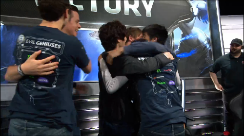 EG upsets in Week 9 Day 1 of NA LCS