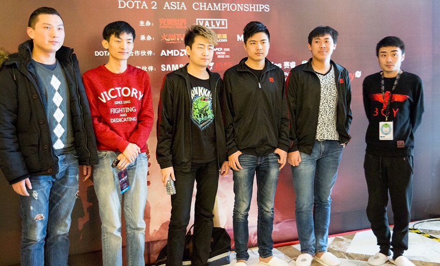 BurNIng confirms iG transfer rumours, hints more roster changes in China