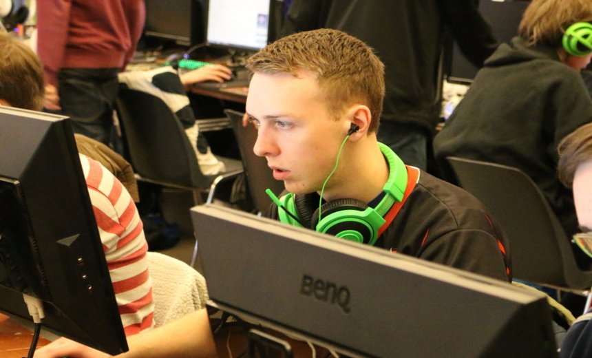 Lukas "gla1ve" Rossander to undergo surgery after collapsed lung